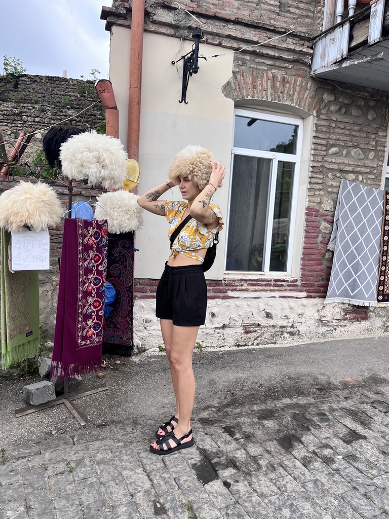 CF644410 8B44 4245 9860 8790685B01B6 1 105 c