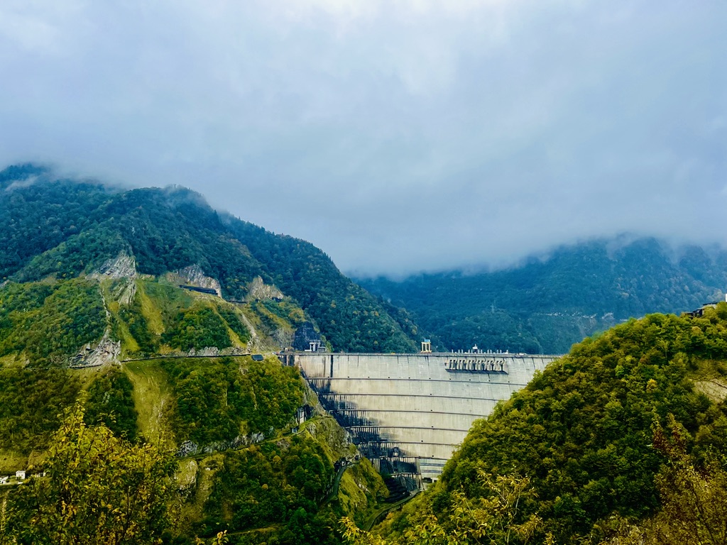 88189AD7 583C 4057 AC64 233EB5D6379A 1 105 c