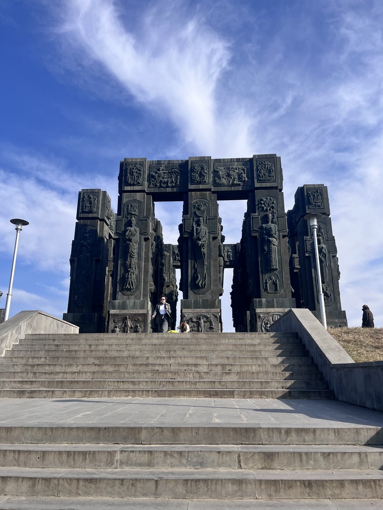 4B6A1659 3AE0 4447 A699 32904305EF93 1 105 c