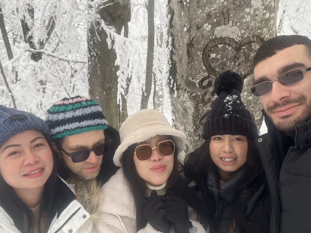 B8981789 C749 40C9 B114 CD57785FFE38 1 105 c